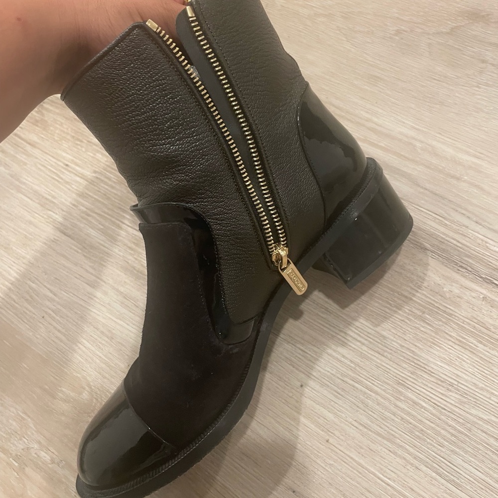 Chanel ankle boots size 8 - Picture 8 of 9